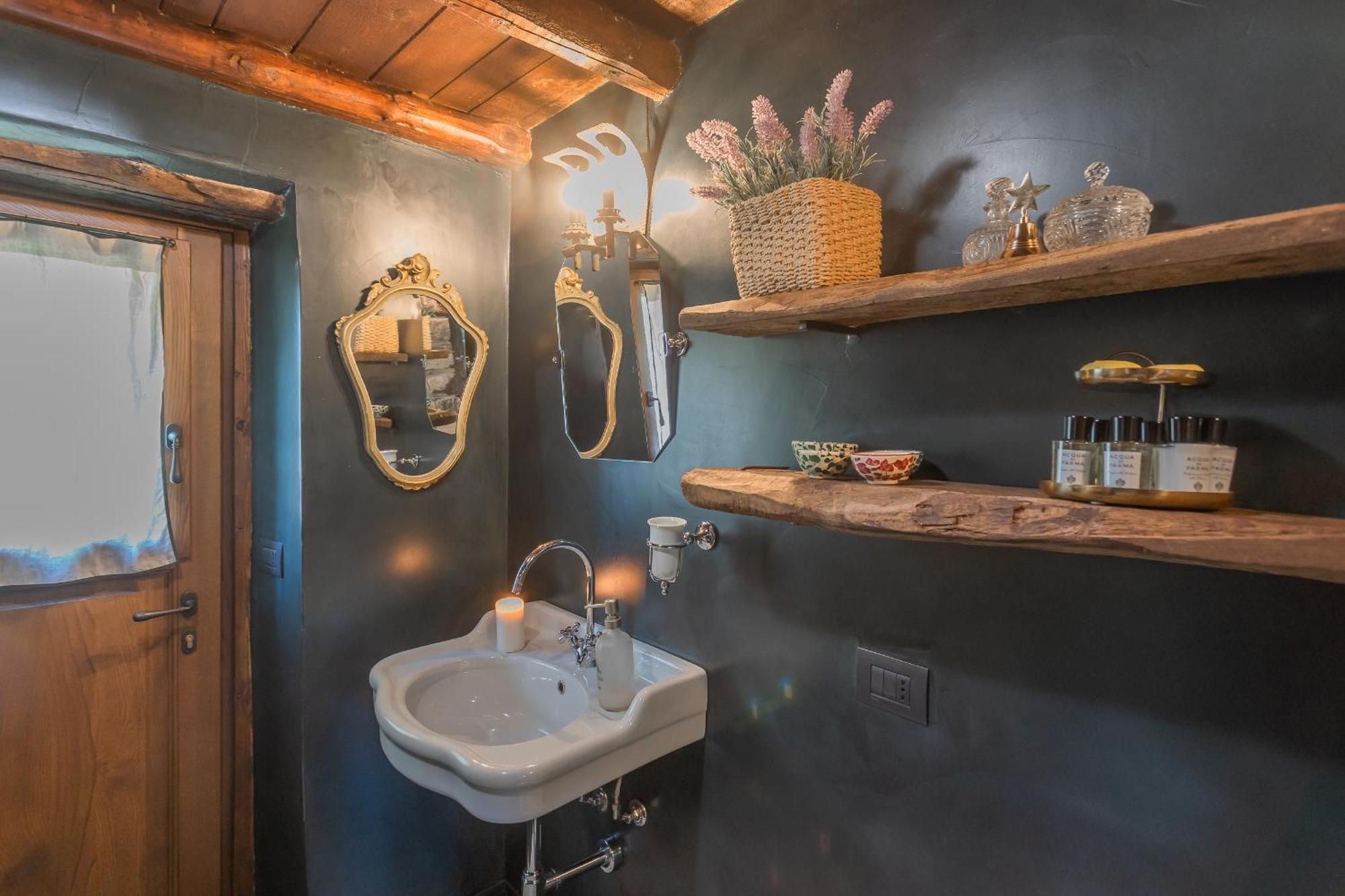 The Writer'S Nest Waterfront Villa By Rent All Como Faggeto Lario Bagian luar foto