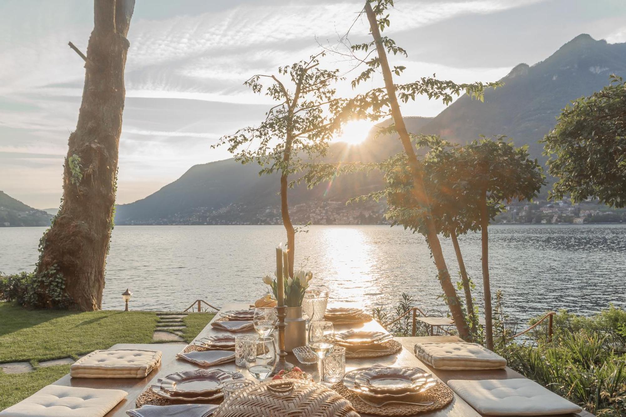 The Writer'S Nest Waterfront Villa By Rent All Como Faggeto Lario Bagian luar foto