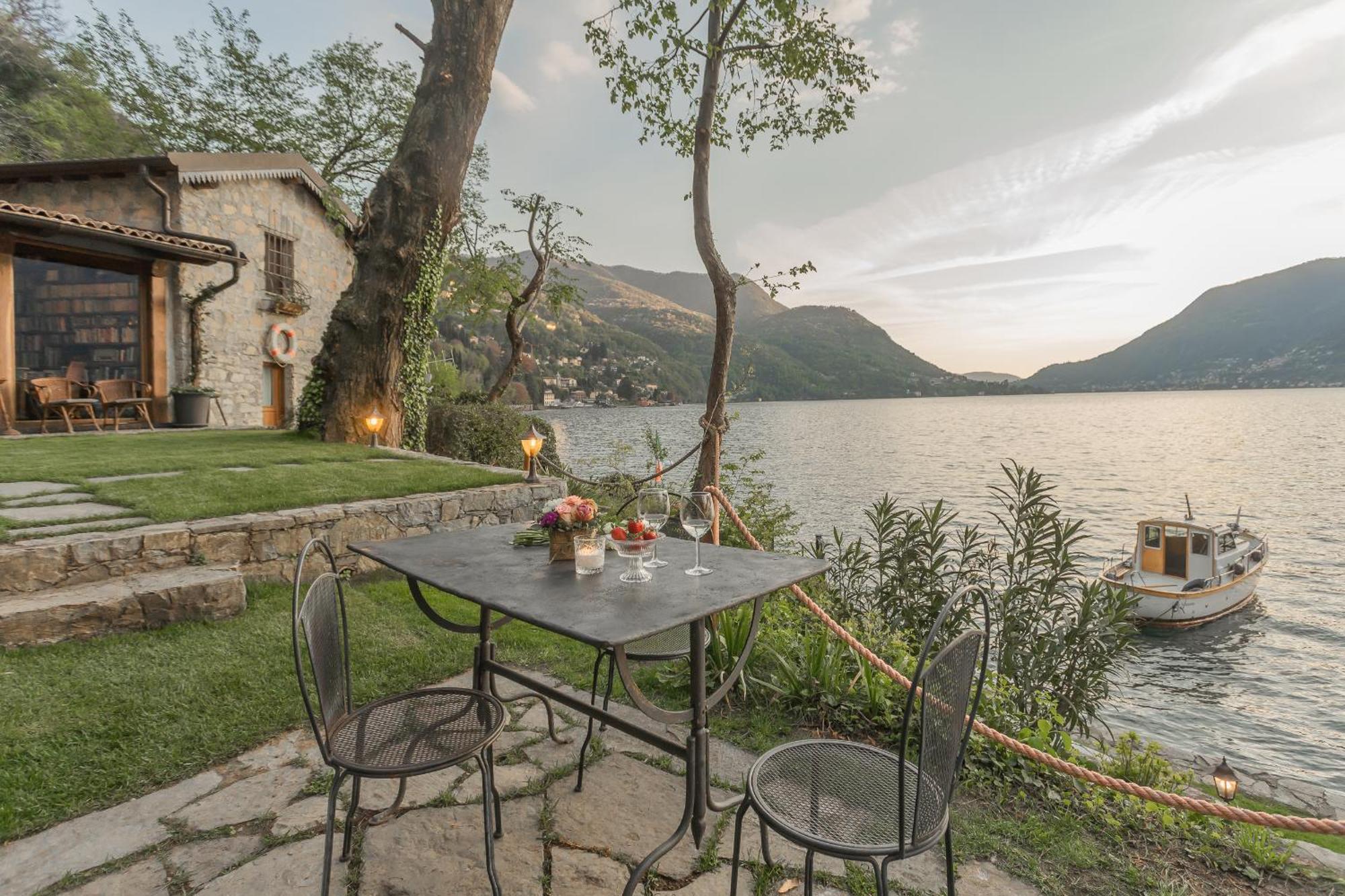The Writer'S Nest Waterfront Villa By Rent All Como Faggeto Lario Bagian luar foto
