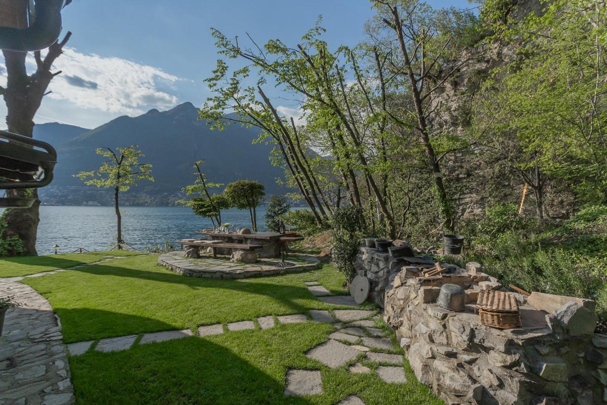 The Writer'S Nest Waterfront Villa By Rent All Como Faggeto Lario Bagian luar foto