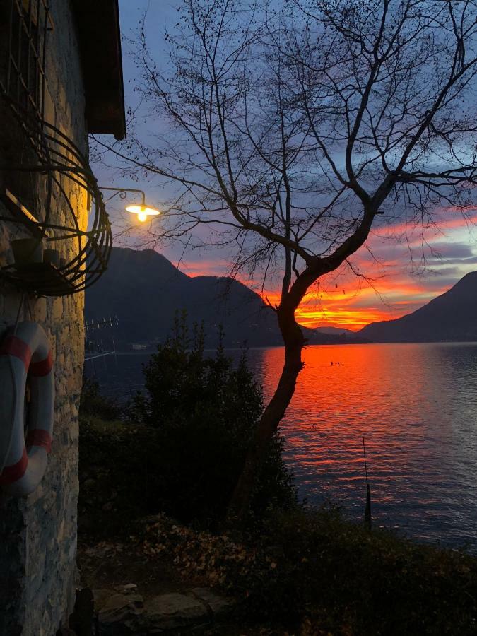 The Writer'S Nest Waterfront Villa By Rent All Como Faggeto Lario Bagian luar foto