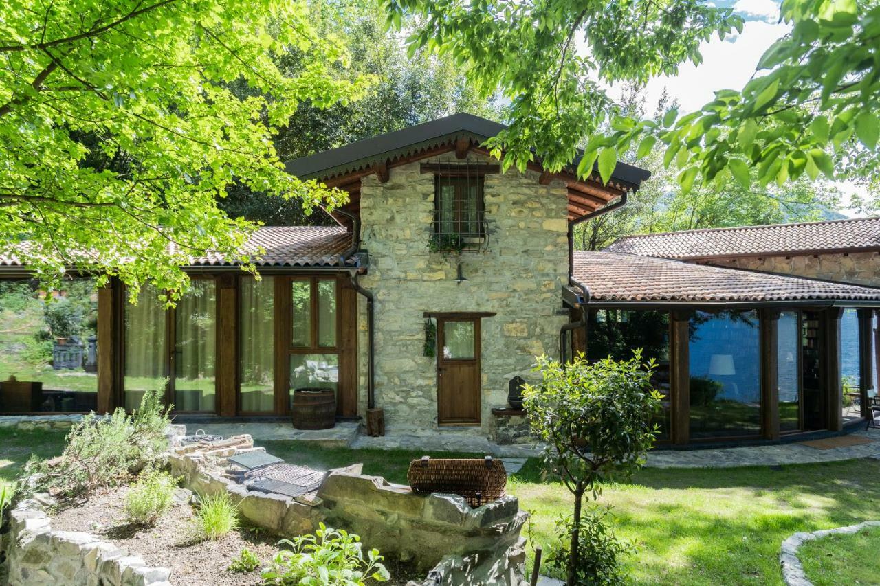 The Writer'S Nest Waterfront Villa By Rent All Como Faggeto Lario Bagian luar foto